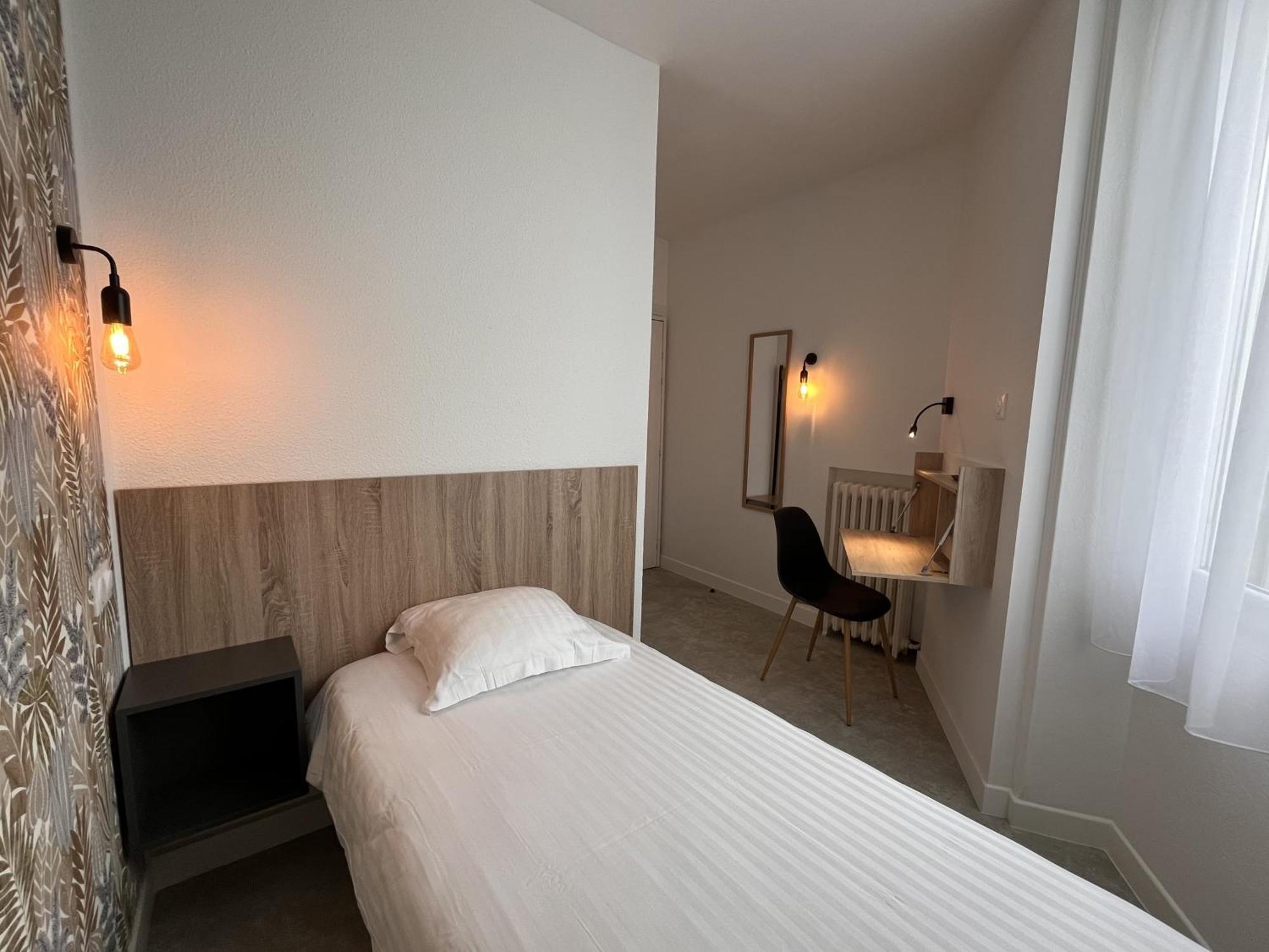 Hotel Le Keroman ロリアン エクステリア 写真