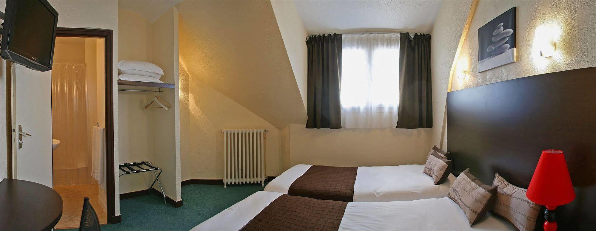 Hotel Le Keroman ロリアン エクステリア 写真